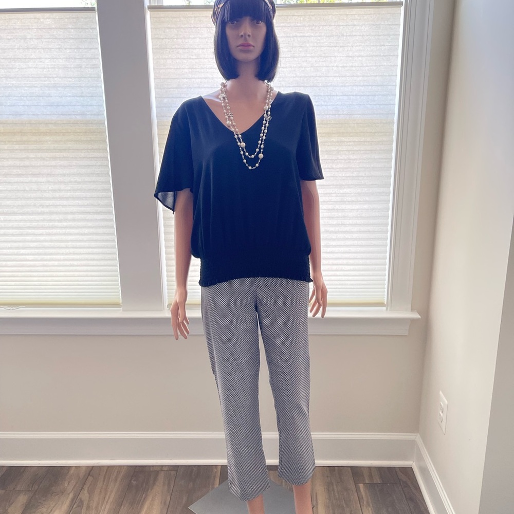 Carolina Belle Ankle-Length Black and Gray Cropped Pants
